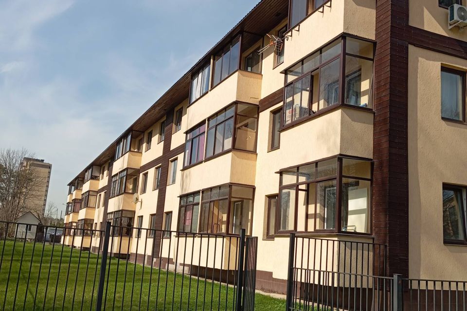 Продаётся 3-комнатная квартира, 73.6 м²