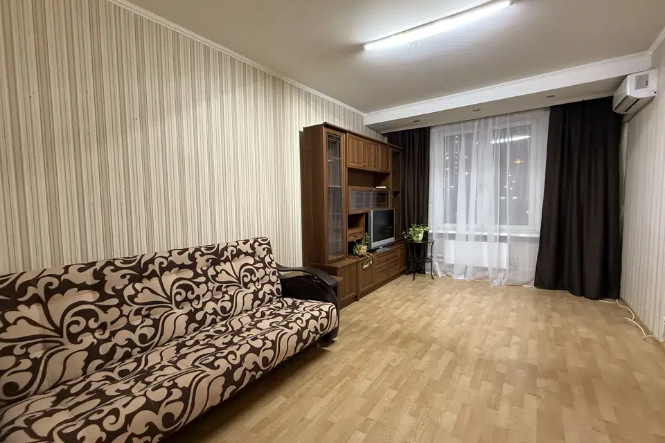 Продаётся 1-комнатная квартира, 45.1 м²