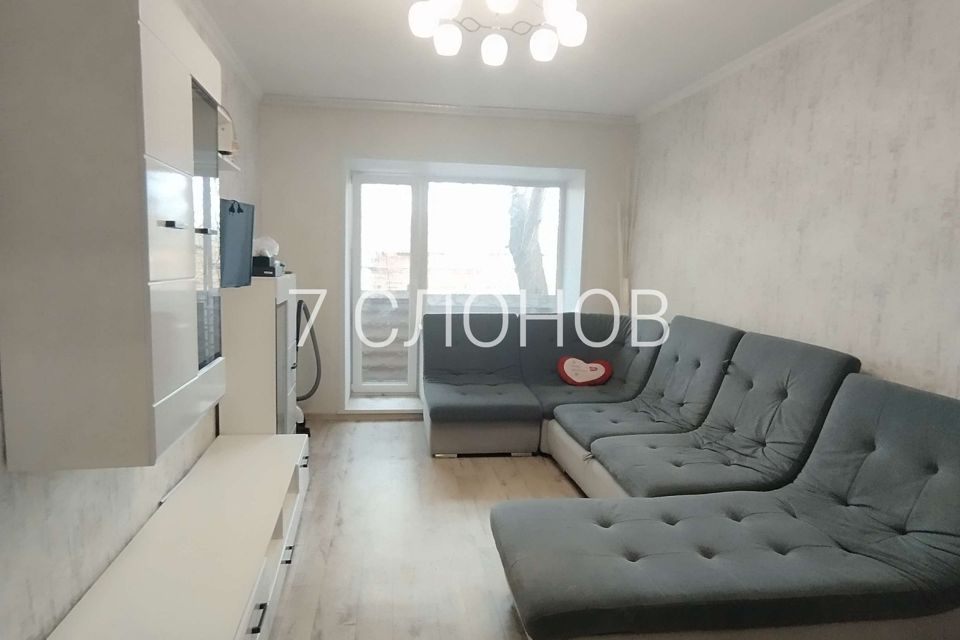 Продаётся 3-комнатная квартира, 59.4 м²