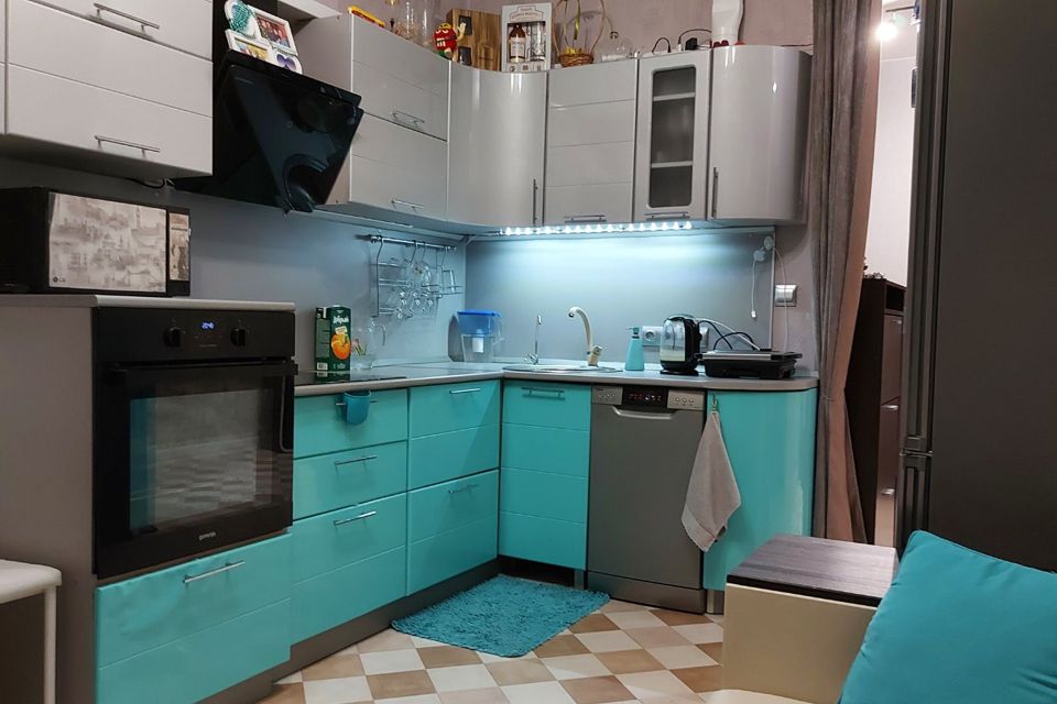 Продаётся 2-комнатная квартира, 62 м²