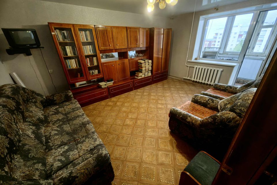 Сдаётся 2-комнатная квартира, 50.5 м²