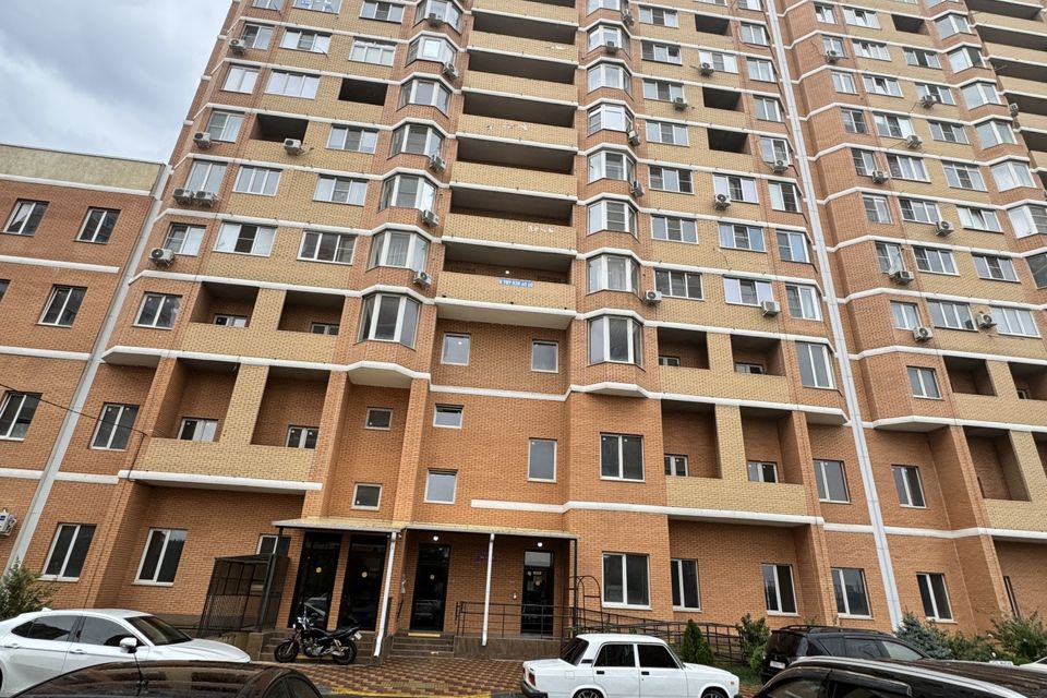 Продаётся 1-комнатная квартира, 41.5 м²