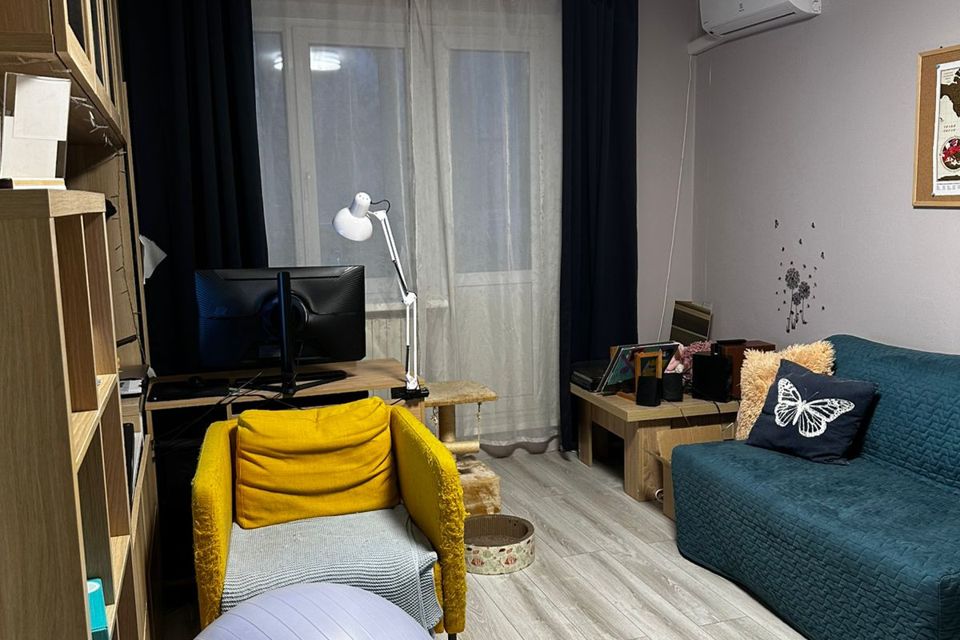 Продаётся 1-комнатная квартира, 38.1 м²