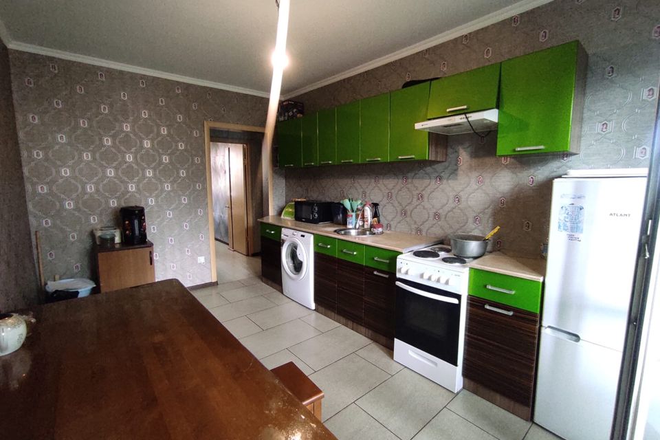 Продаётся 4-комнатная квартира, 76.9 м²