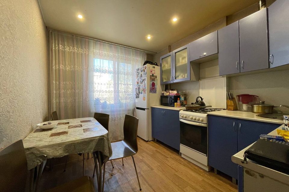 Продаётся 3-комнатная квартира, 61.2 м²