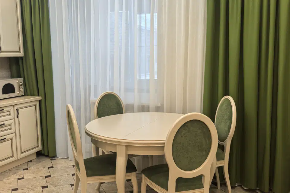 Продаётся 3-комнатная квартира, 92.5 м²
