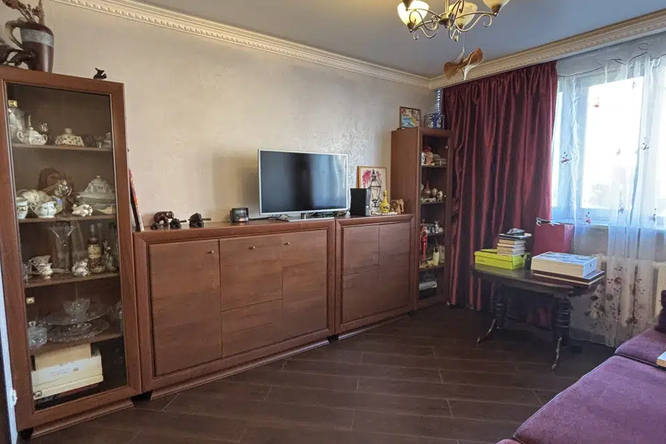 Продаётся 1-комнатная квартира, 47 м²