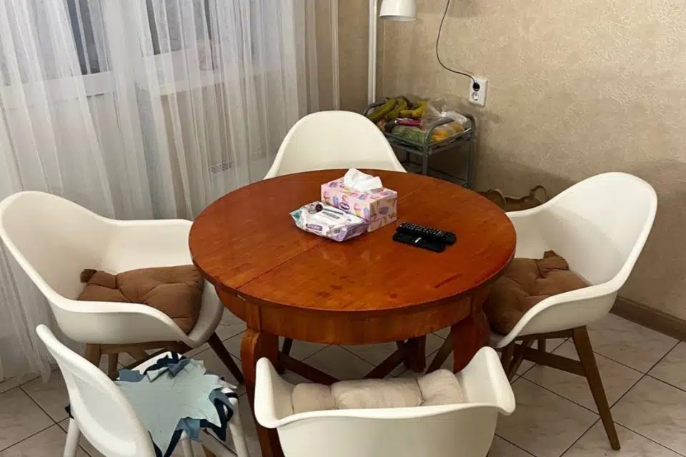 Продаётся 4-комнатная квартира, 100.2 м²