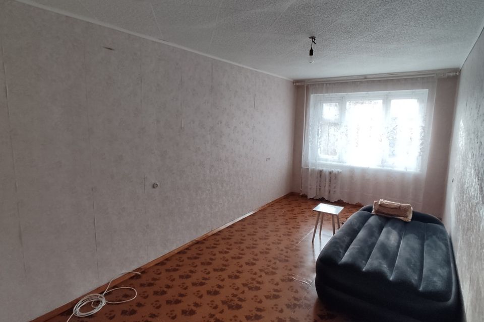 Продаётся 3-комнатная квартира, 59.9 м²