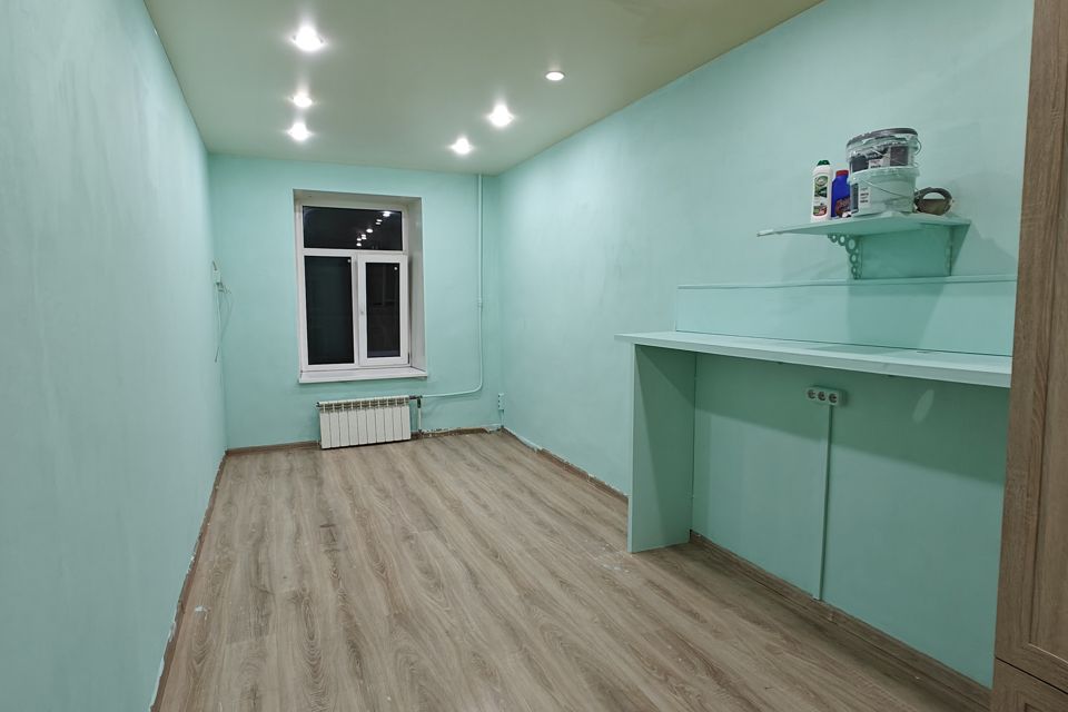 Продаётся комната в 4-комн. квартире, 16.6 м²