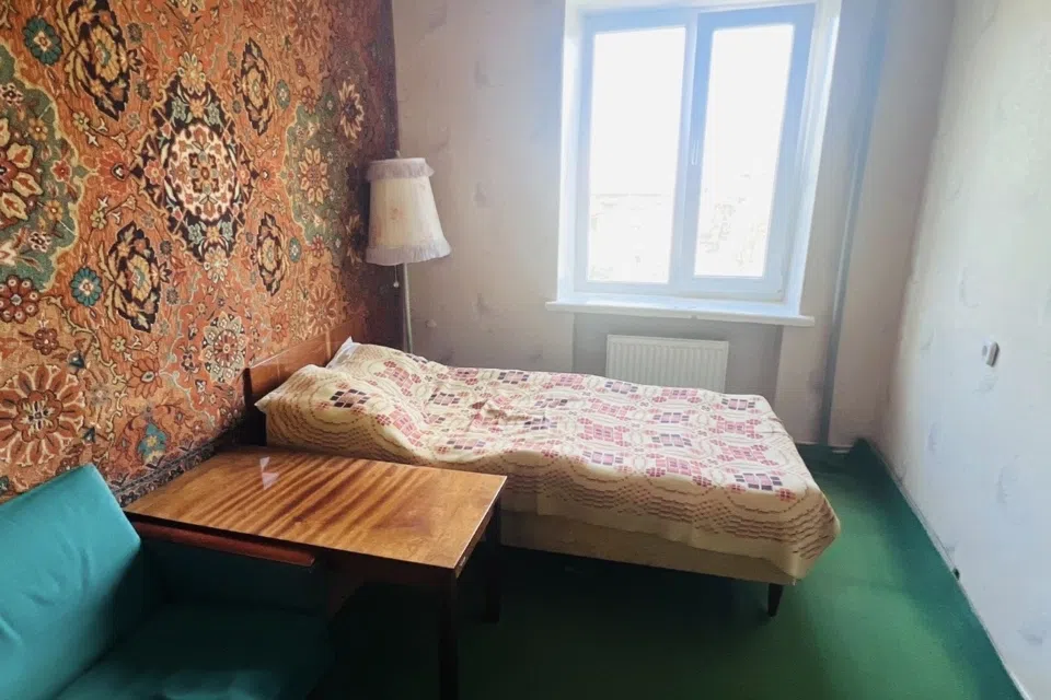 Продаётся 4-комнатная квартира, 80 м²