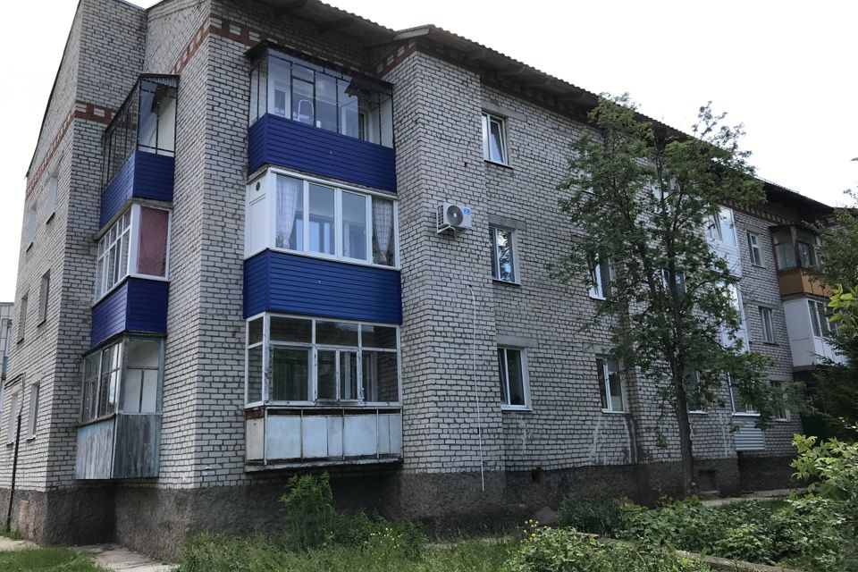 Продаётся 3-комнатная квартира, 62.3 м²