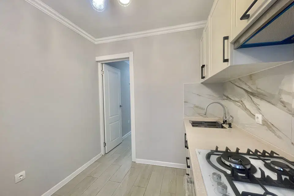 Продаётся 3-комнатная квартира, 58.8 м²