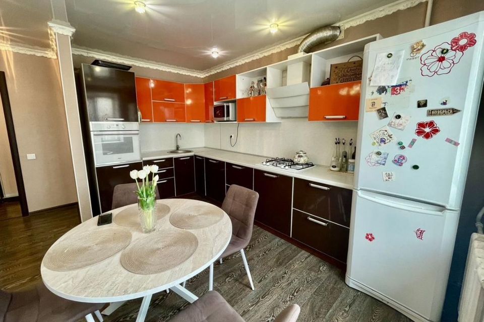 Продаётся 4-комнатная квартира, 78.6 м²