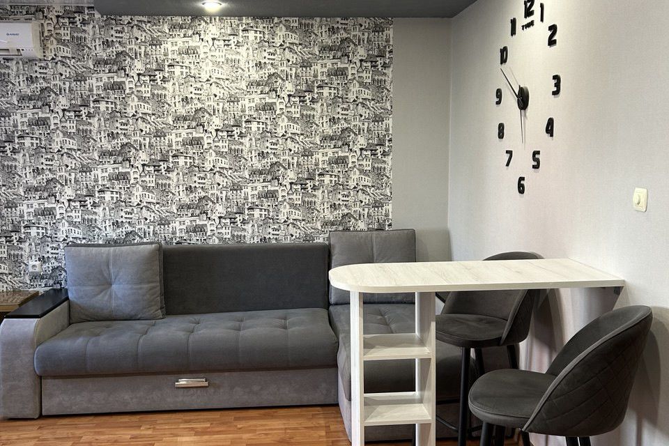 Продаётся 2-комнатная квартира, 56.5 м²