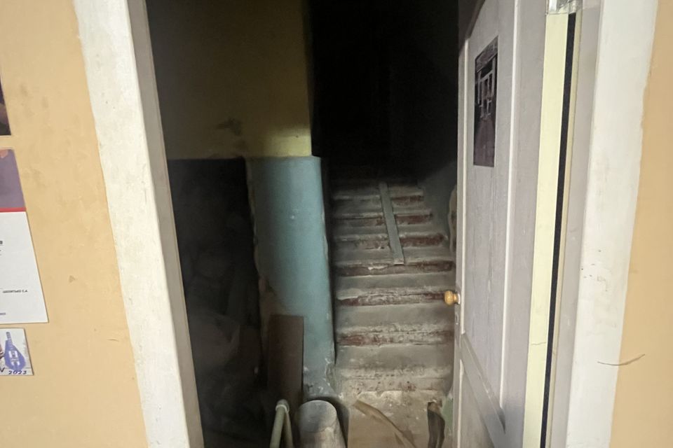 Продаётся помещение своб. назначения, 460 м²