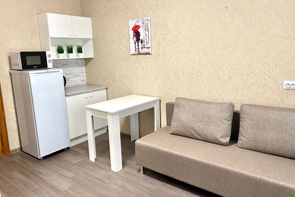 Продаётся комната в 5-комн. квартире, 11.5 м²