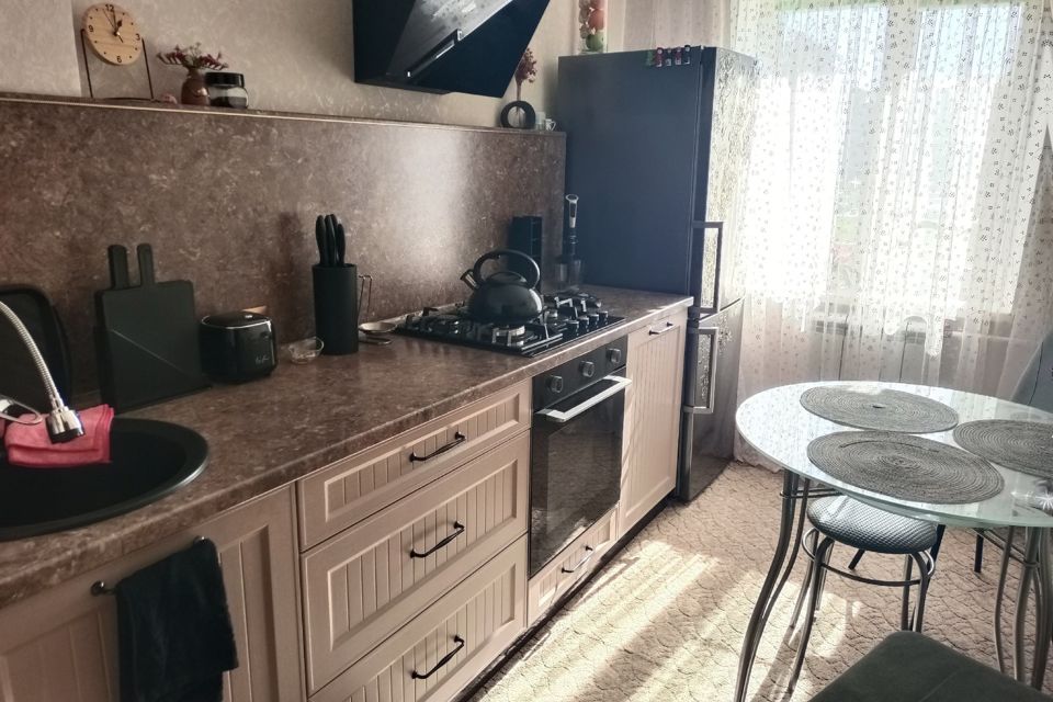 Продаётся 3-комнатная квартира, 54 м²