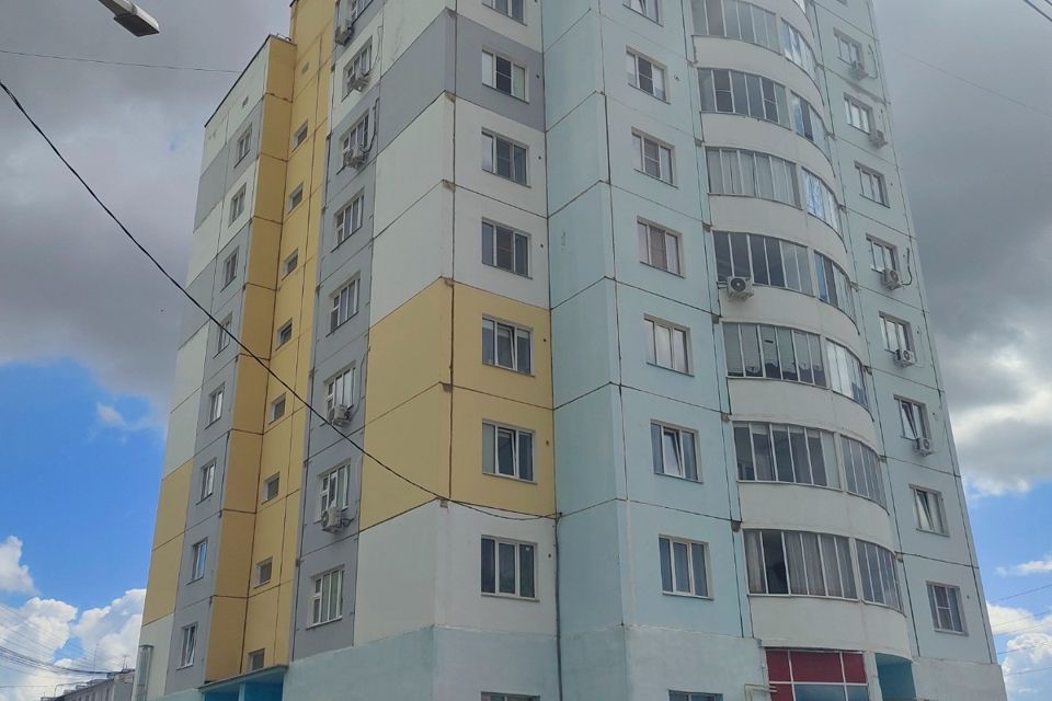 Продаётся 3-комнатная квартира, 82.8 м²