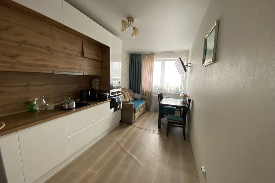 Продаётся 3-комнатная квартира, 90.8 м²