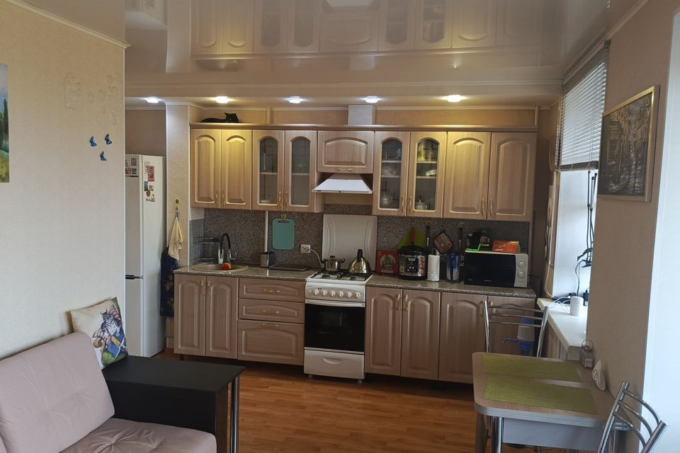 Продаётся 1-комнатная квартира, 37.4 м²