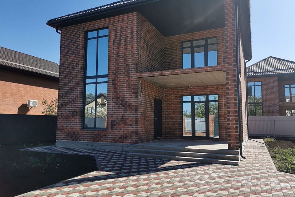 Продаётся 2-этажный дом, 137 м²