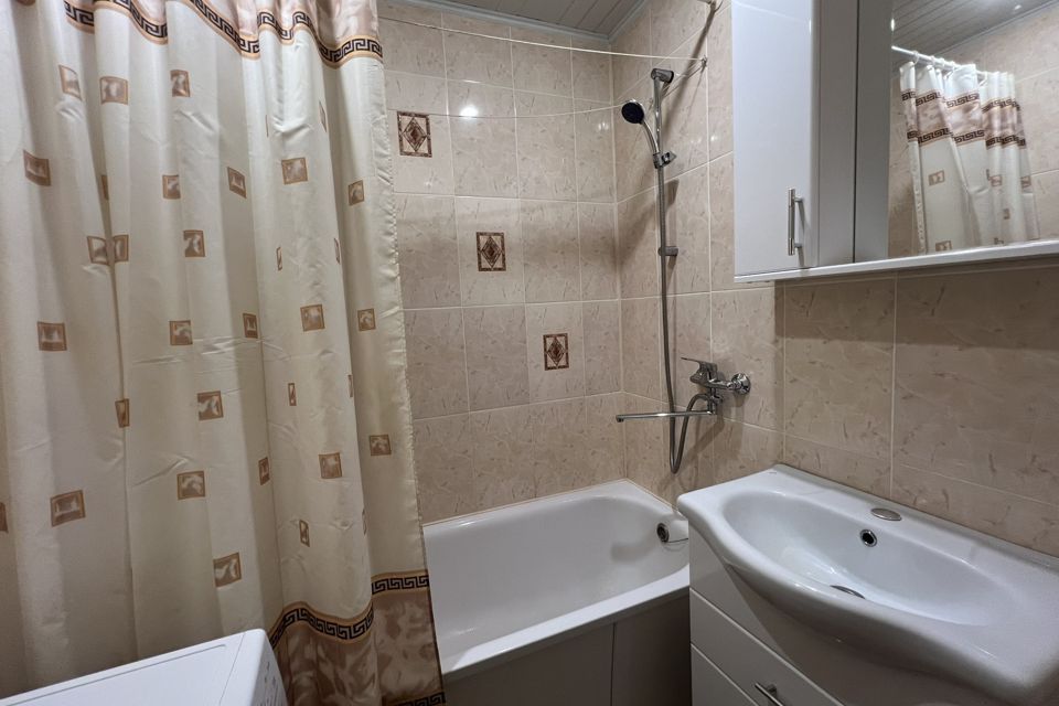 Продаётся 3-комнатная квартира, 64.8 м²