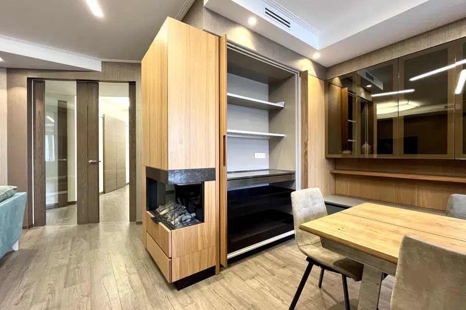 Продаётся 5-комнатная квартира, 155 м²