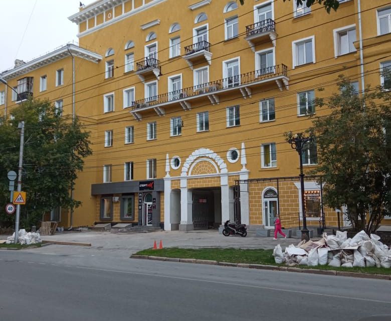 Продаётся 2-комнатная квартира, 57 м²