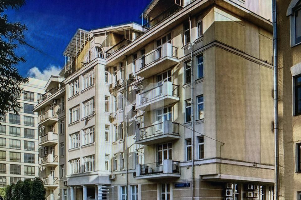 Сдаётся 2-комнатная квартира, 85 м²