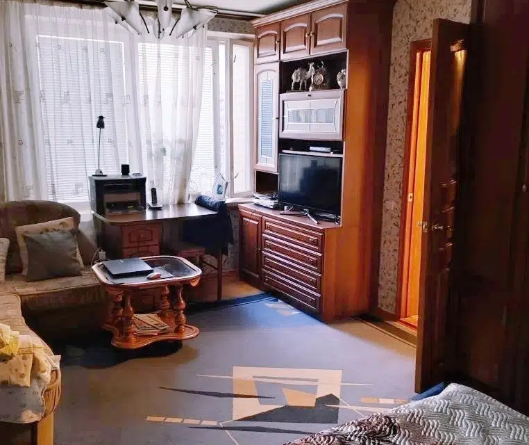Продаётся 1-комнатная квартира, 41.3 м²