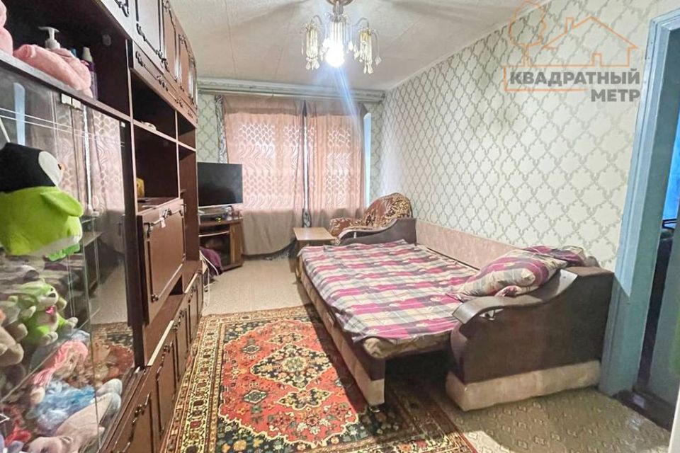 Продаётся 3-комнатная квартира, 50.5 м²