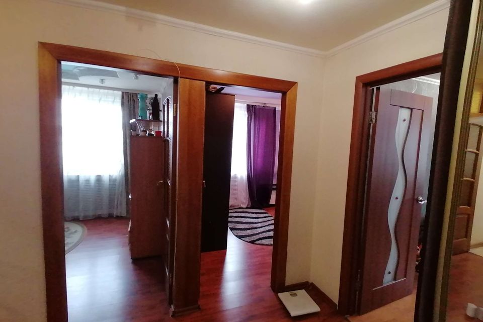Продаётся 3-комнатная квартира, 61.8 м²