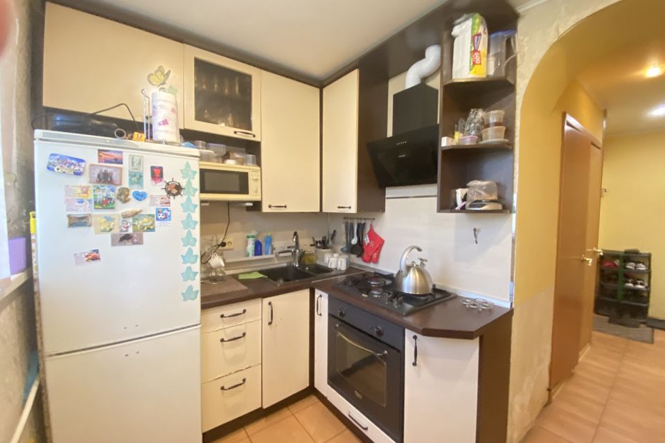 Продаётся 4-комнатная квартира, 71.5 м²