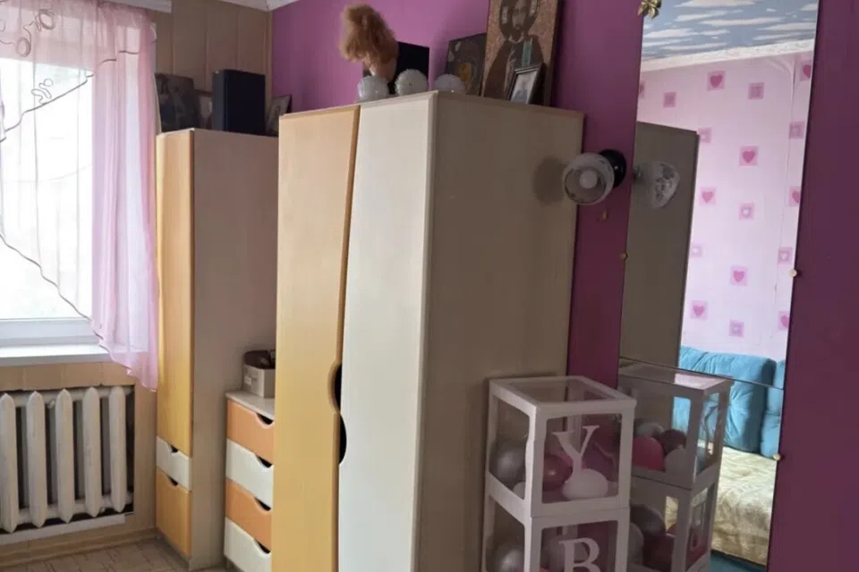 Продаётся 3-комнатная квартира, 57.4 м²