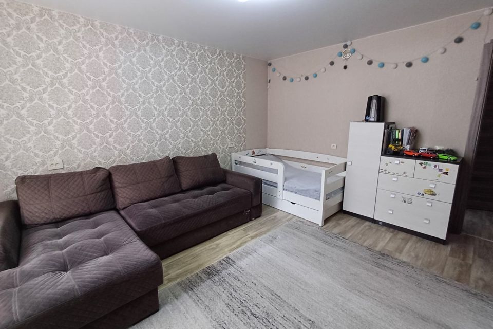 Продаётся 1-комнатная квартира, 47.7 м²