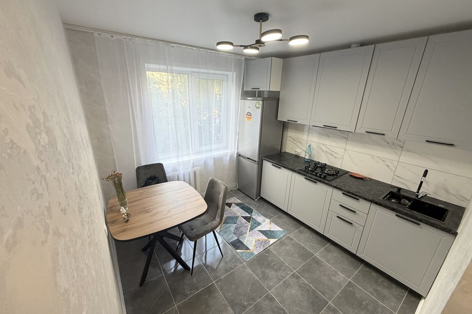 Продаётся 3-комнатная квартира, 70 м²