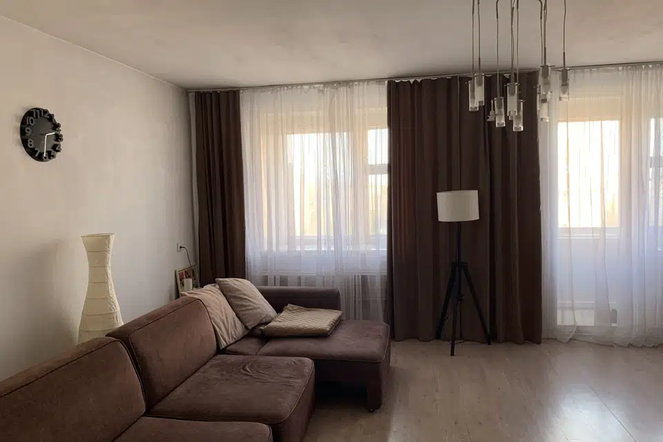 Продаётся 4-комнатная квартира, 106.4 м²