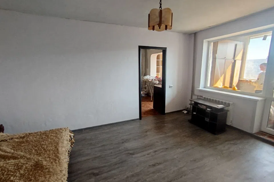 Продаётся 3-комнатная квартира, 58.5 м²