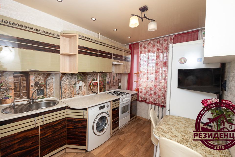 Продаётся 3-комнатная квартира, 52.6 м²