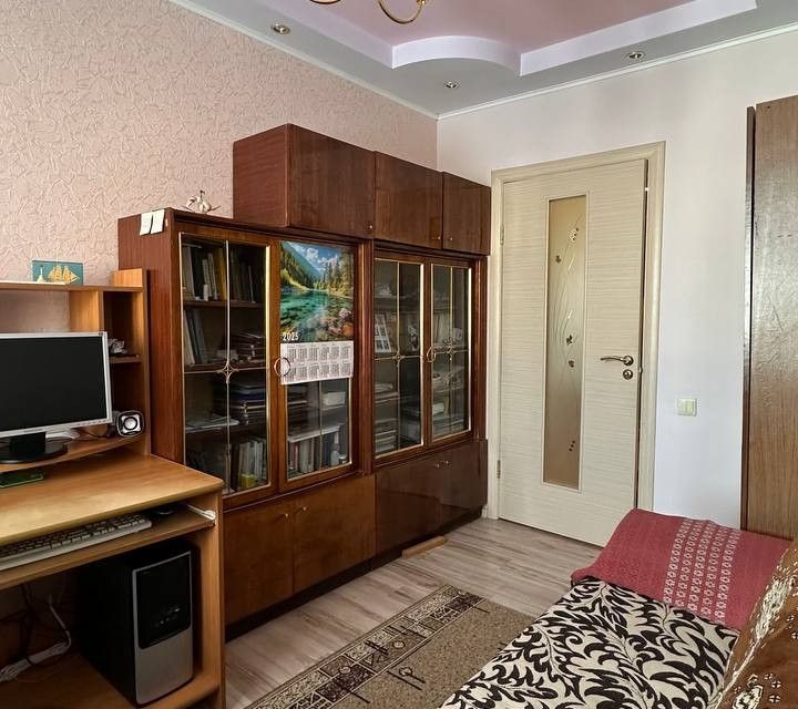 Продаётся 3-комнатная квартира, 61 м²