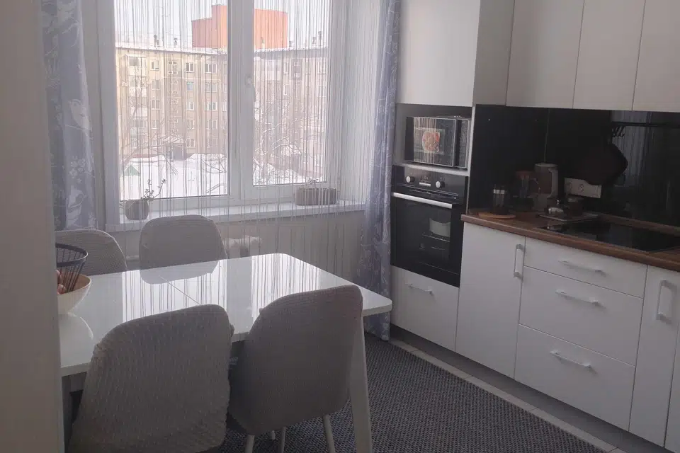 Продаётся 3-комнатная квартира, 62.9 м²