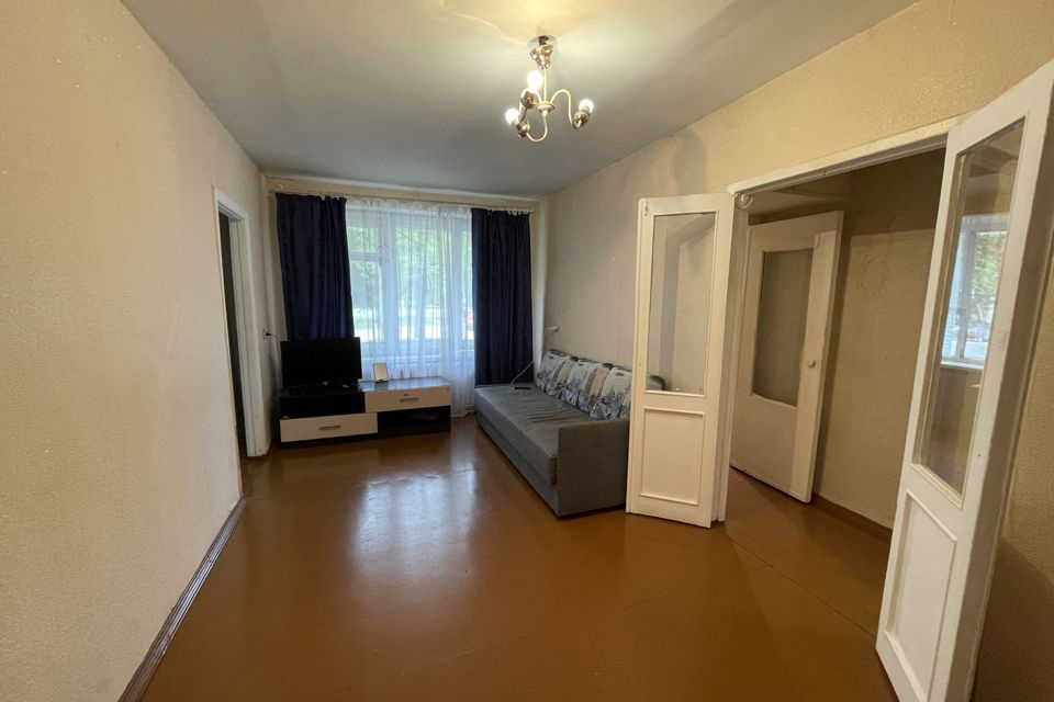 Продаётся 2-комнатная квартира, 42.4 м²