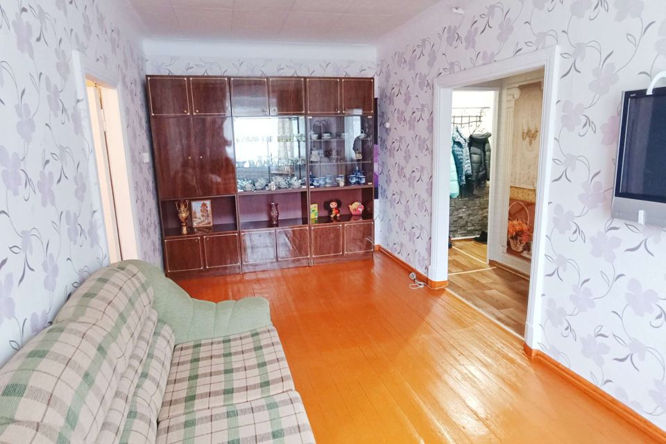 Сдаётся 2-комнатная квартира, 42 м²