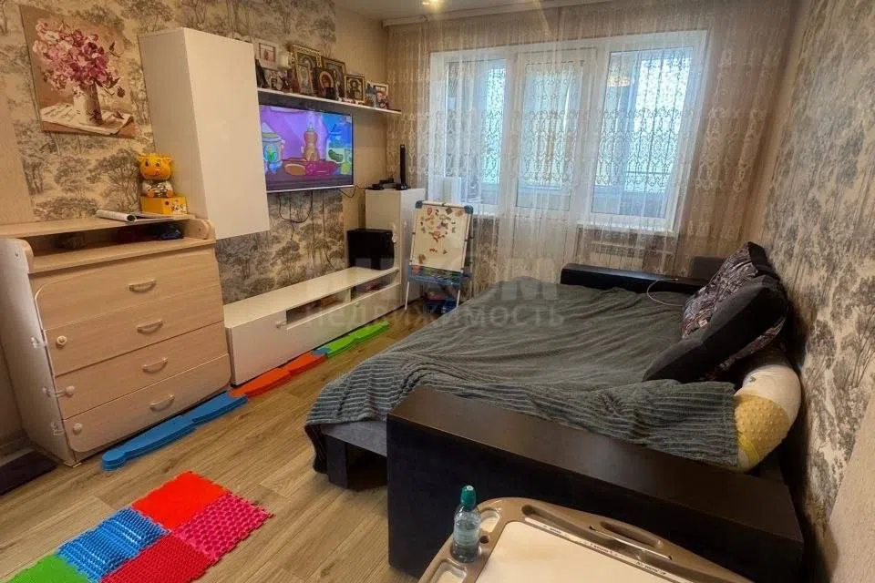 Продаётся 1-комнатная квартира, 32 м²