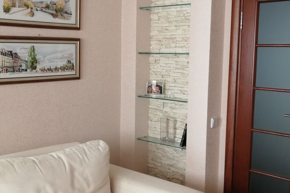 Продаётся 3-комнатная квартира, 63.9 м²