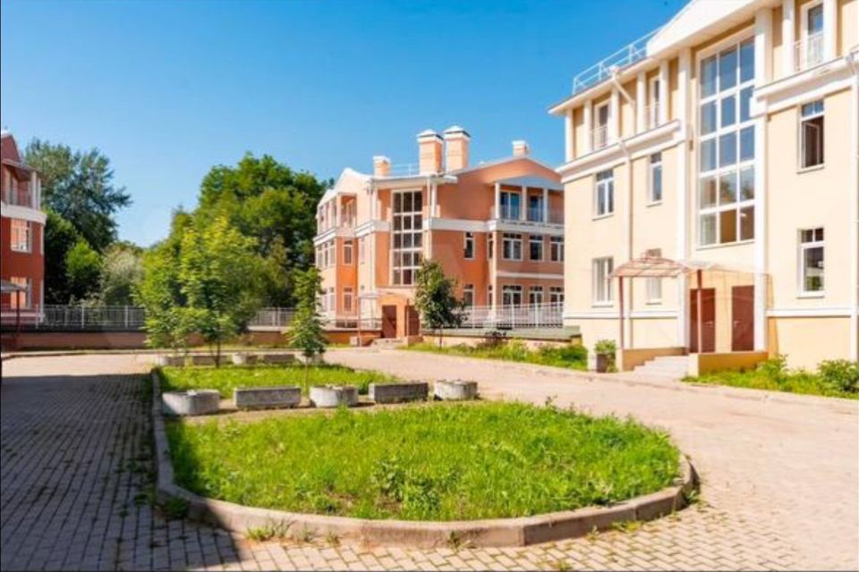 Продаётся 2-комнатная квартира, 58.2 м²