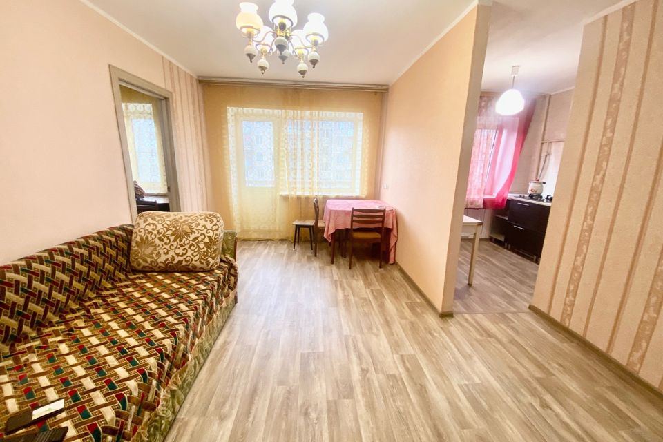 Сдаётся 2-комнатная квартира, 45 м²