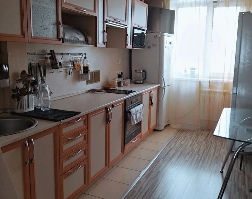 Продаётся 3-комнатная квартира, 63.5 м²