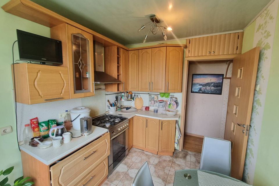 Продаётся 3-комнатная квартира, 61.9 м²